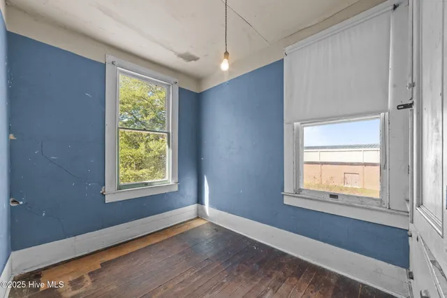 $210,000 | 201 6th Street, Creswell, NC 27928