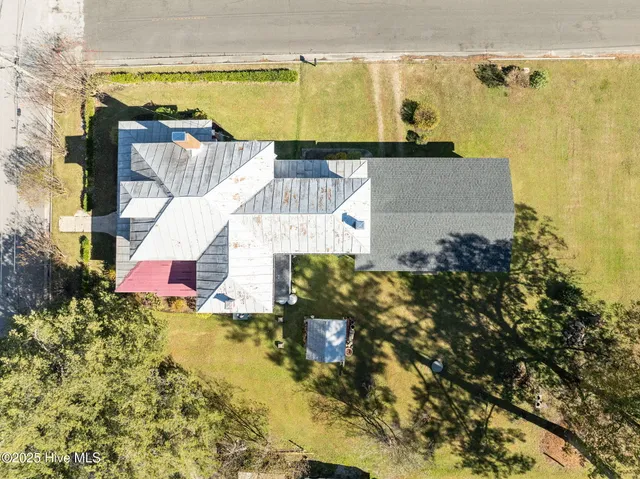 $210,000 | 201 6th Street, Creswell, NC 27928