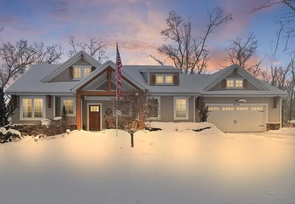 $759,900 | 8006 South Potawatomi Court, Newaygo, MI 49337