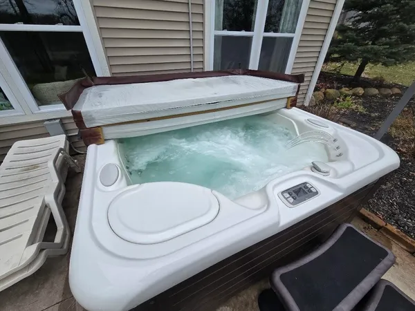 $759,900 | 8006 South Potawatomi Court, Newaygo, MI 49337