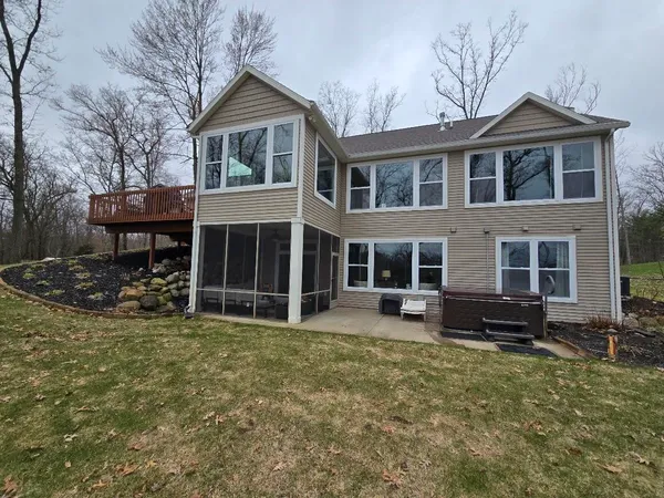 $759,900 | 8006 South Potawatomi Court, Newaygo, MI 49337