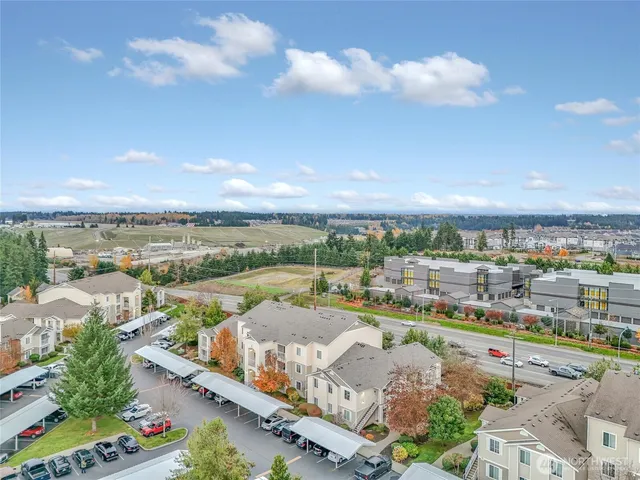 $320,000 | 18527 101st Ave Court East, Unit 213, Puyallup, WA 98375