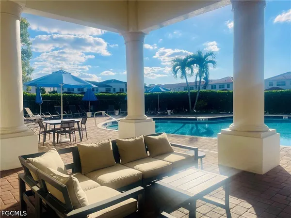 $3,094 | 7040 Ambrosia Lane, Unit 305, Naples, FL 34119