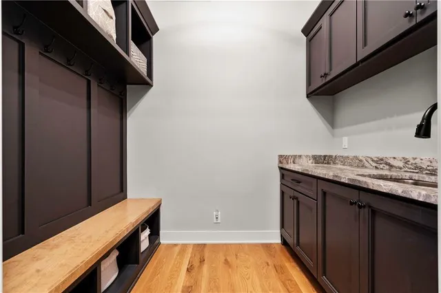 $1,925,000 | 11705 West 170th Street, Overland Park, KS 66221