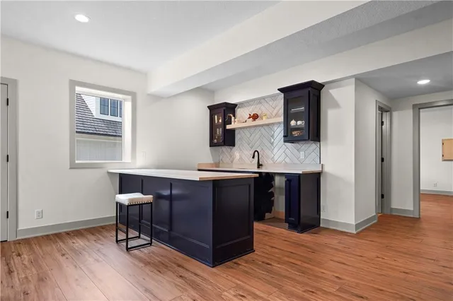 $1,925,000 | 11705 West 170th Street, Overland Park, KS 66221