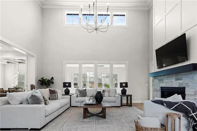 $1,925,000 | 11705 West 170th Street, Overland Park, KS 66221