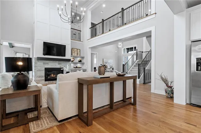 $1,925,000 | 11705 West 170th Street, Overland Park, KS 66221