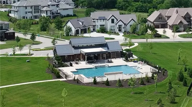 $1,925,000 | 11705 West 170th Street, Overland Park, KS 66221