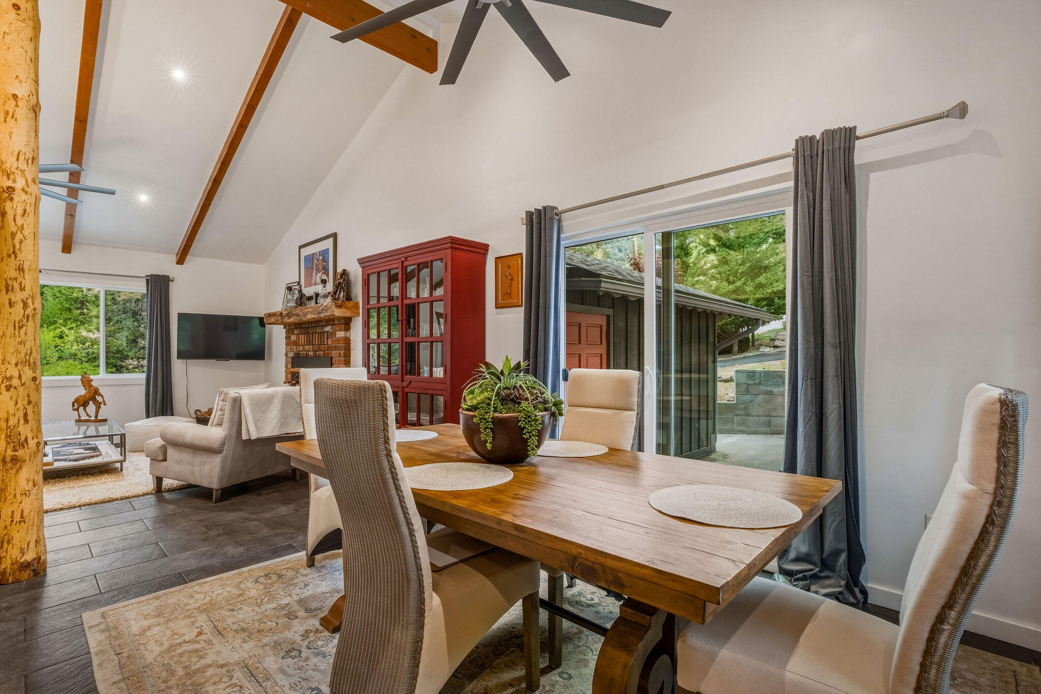 25106 Rim Rock Road Idyllwild, CA 92549 - Photo 16 of 71 25106RimRockRd-13