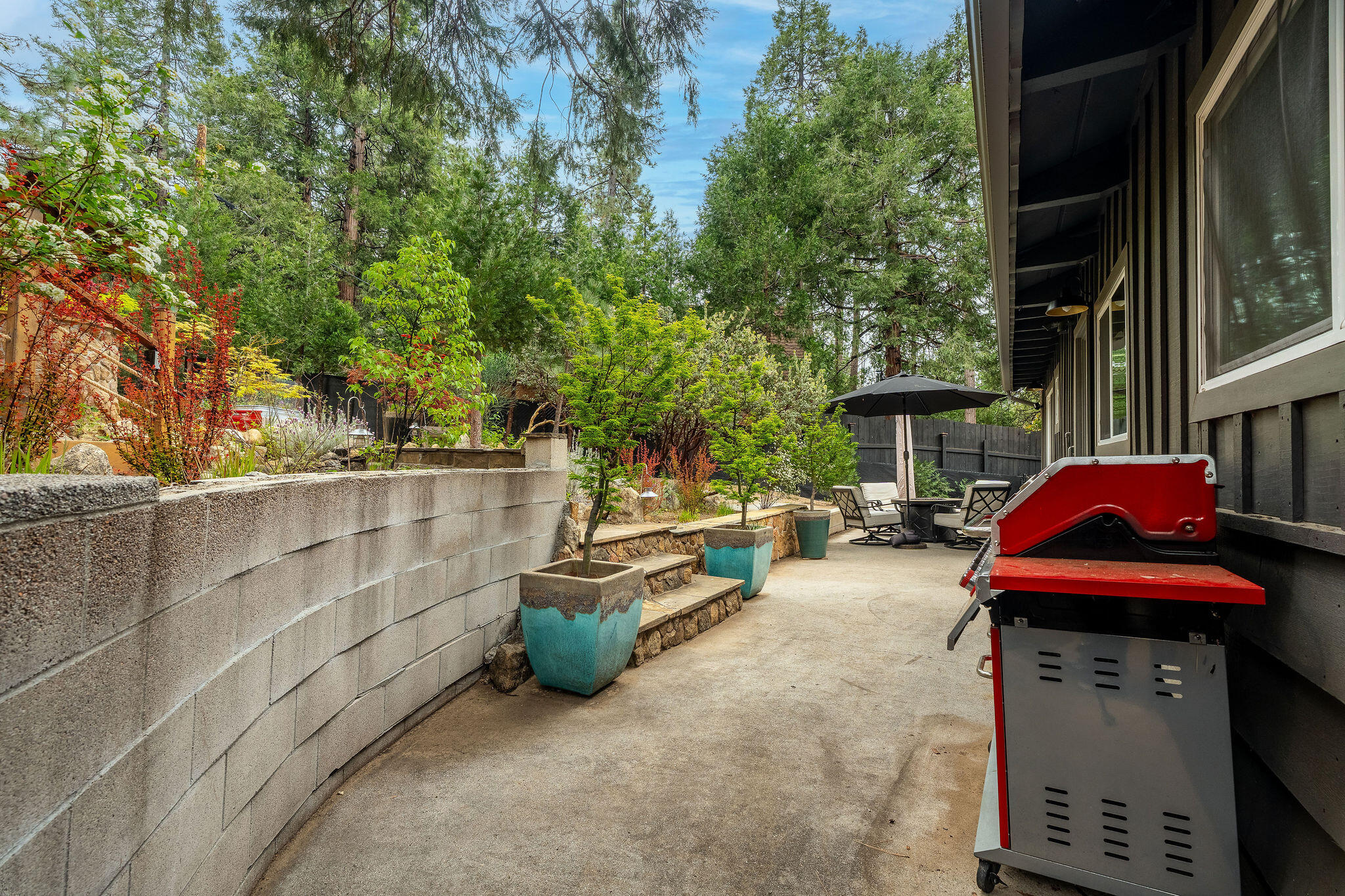 25106 Rim Rock Road Idyllwild, CA 92549 - Photo 32 of 71 25106RimRockRd-30