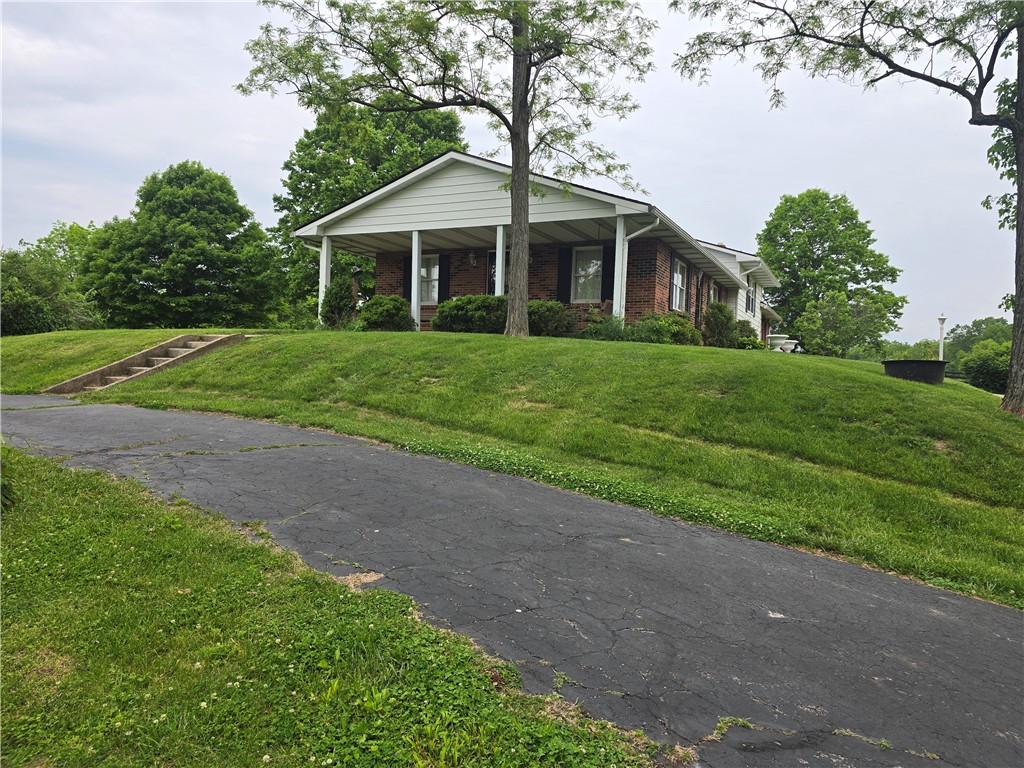 7915 Greenbush Road Somerville, OH 45064 - Photo 3 of 38