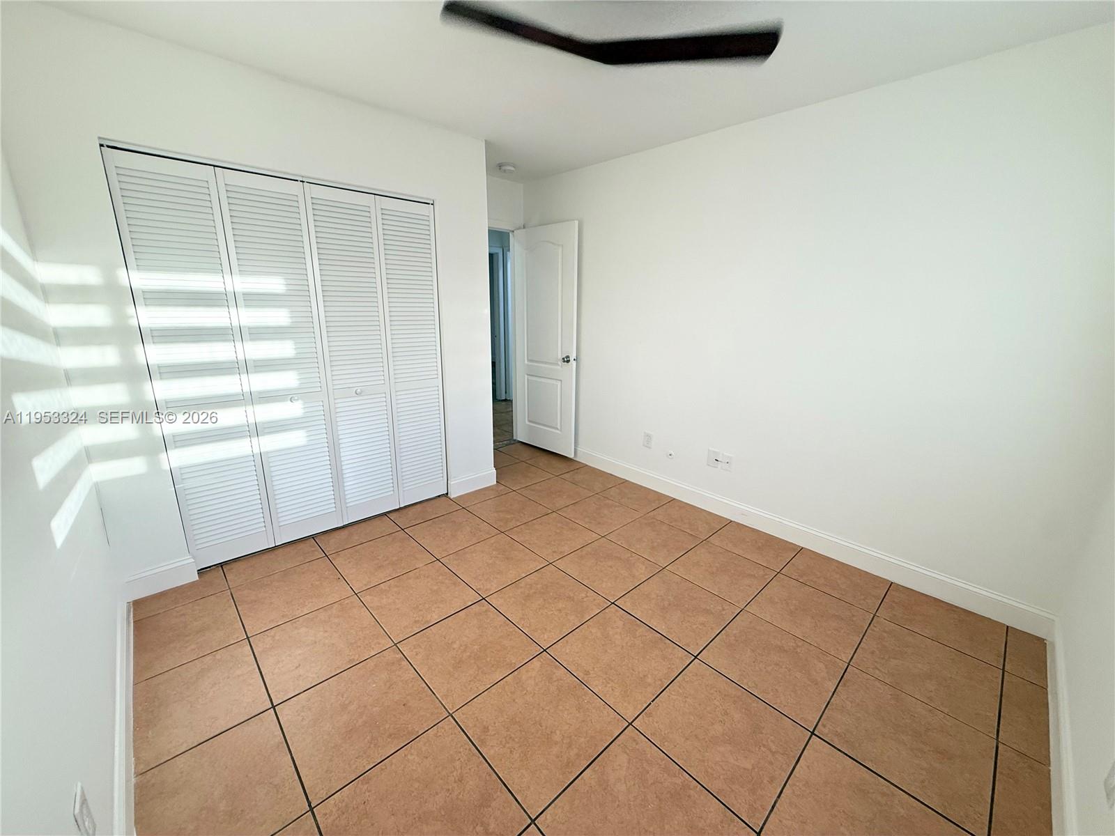 8265 Northwest 186th Street, Unit 906 Hialeah, FL 33015 - Photo 13 of 30