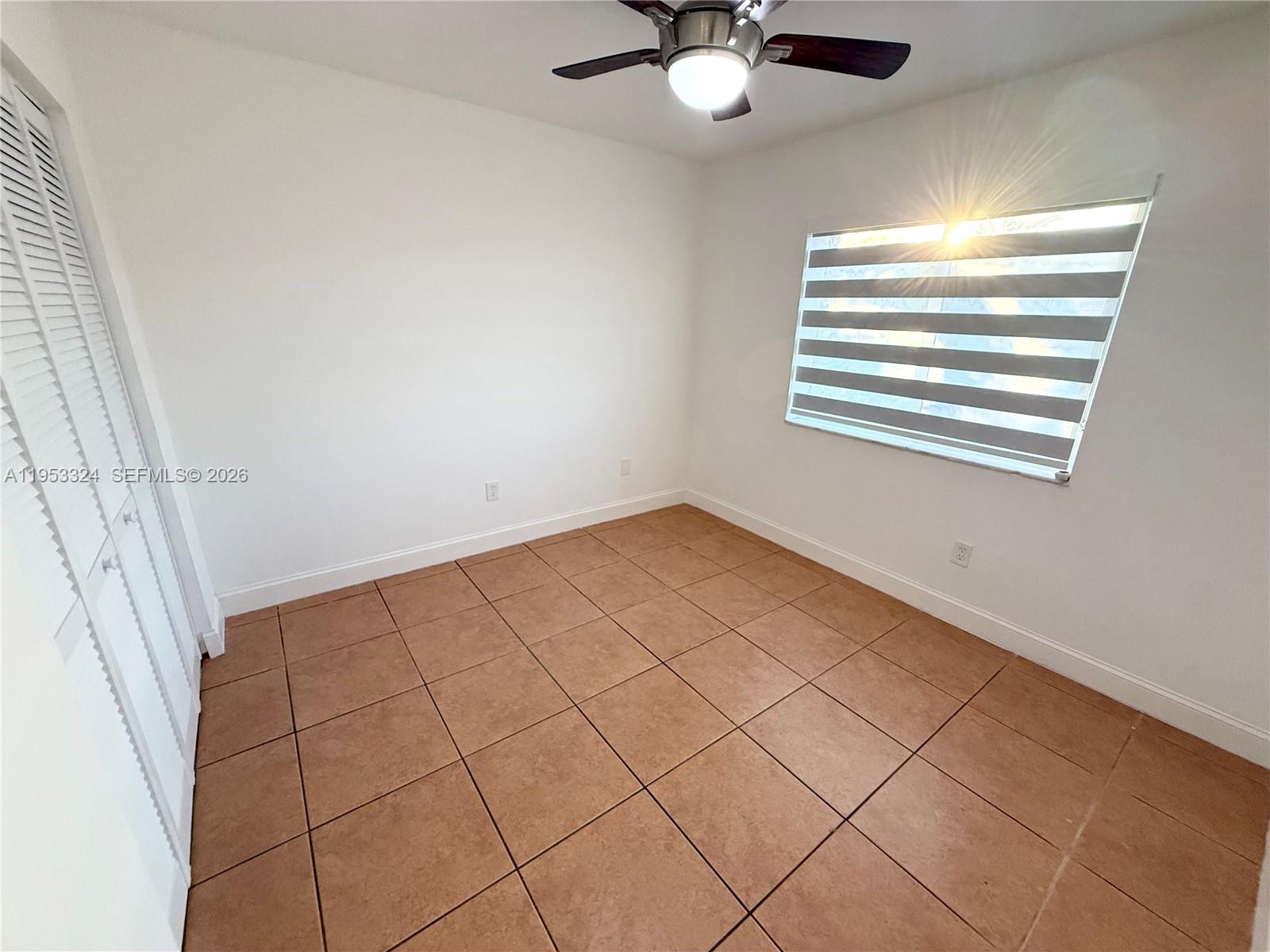 8265 Northwest 186th Street, Unit 906 Hialeah, FL 33015 - Photo 16 of 30