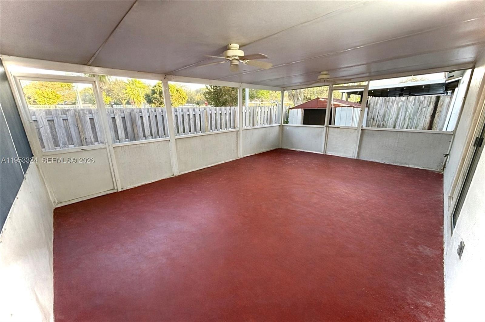 8265 Northwest 186th Street, Unit 906 Hialeah, FL 33015 - Photo 25 of 30