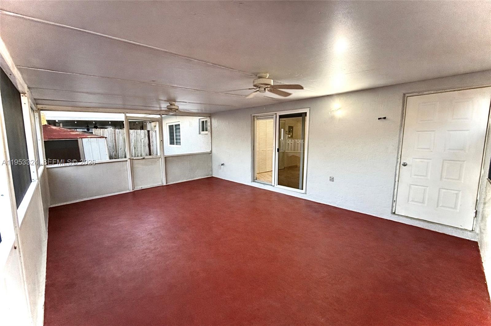 8265 Northwest 186th Street, Unit 906 Hialeah, FL 33015 - Photo 26 of 30