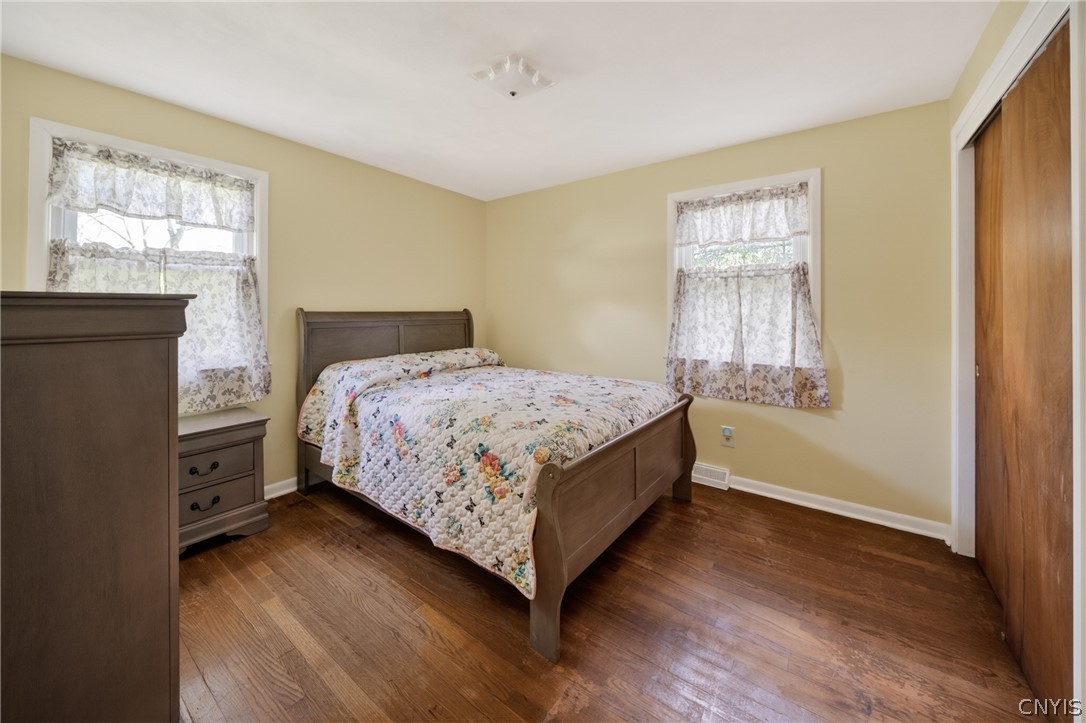 313 South Terry Road Syracuse, NY 13219 - Photo 16 of 30