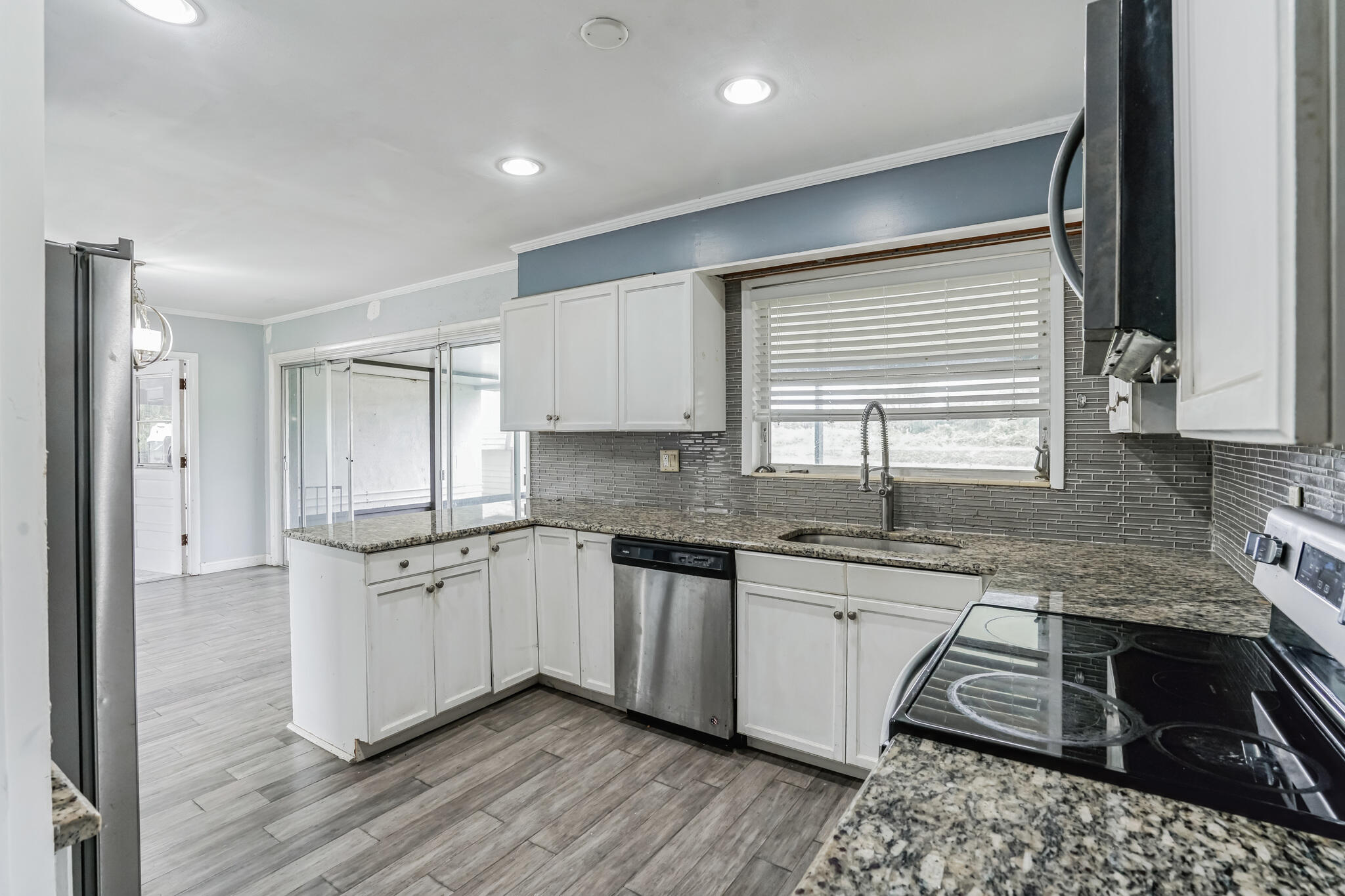 308 Elizabeth Road Lake Worth, FL 33461 - Photo 6 of 29 _DSC2536
