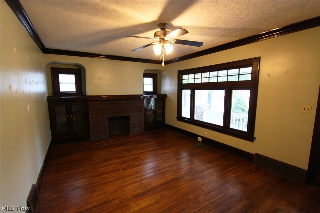 3864 Silsby Road Cleveland, OH 44111 - Photo 4 of 6 Gallery Image 4