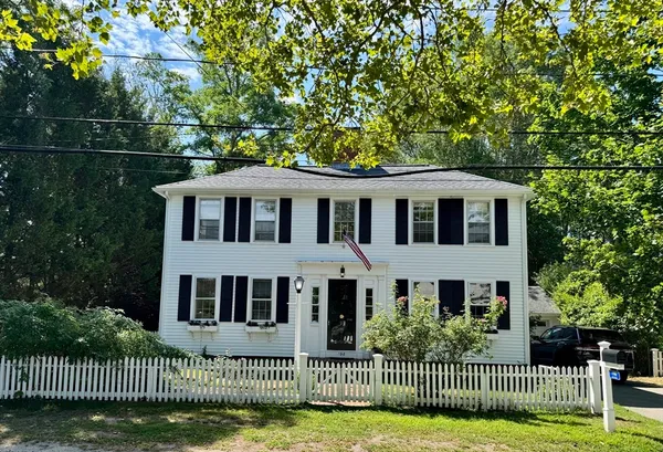 $3,000 | 198 Main Street, Unit 2, Sandwich, MA 02563