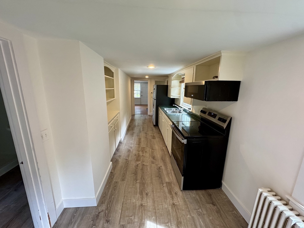 198 Main Street, Unit 2 Sandwich, MA 02563 - Photo 11 of 28