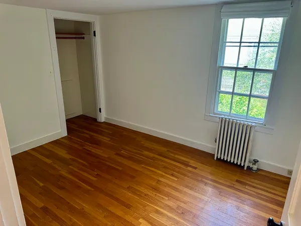 $3,000 | 198 Main Street, Unit 2, Sandwich, MA 02563