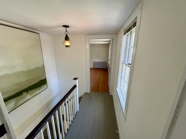 $3,000 | 198 Main Street, Unit 2, Sandwich, MA 02563