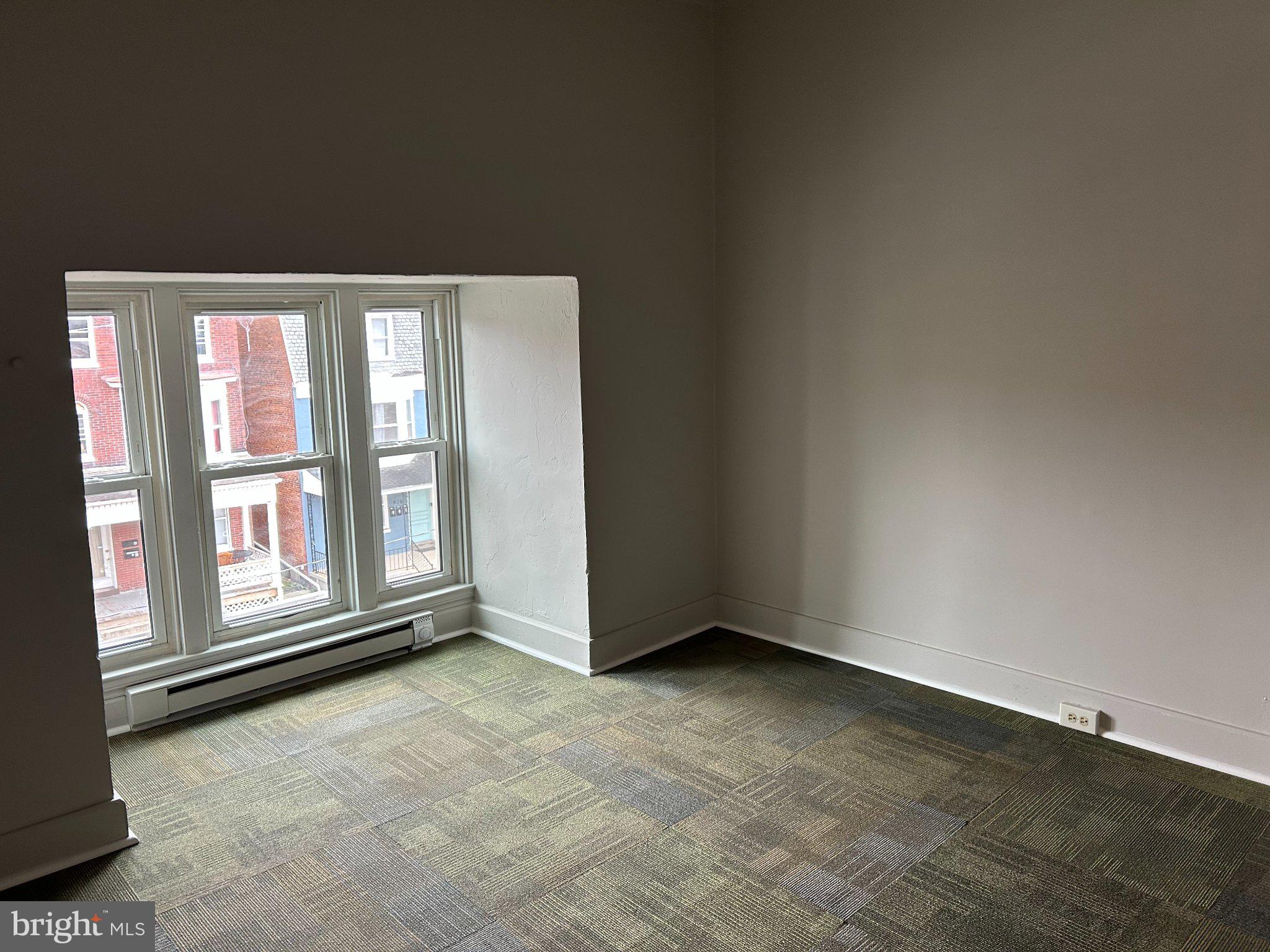 923 West Princess Street York, PA 17401 - Photo 9 of 11