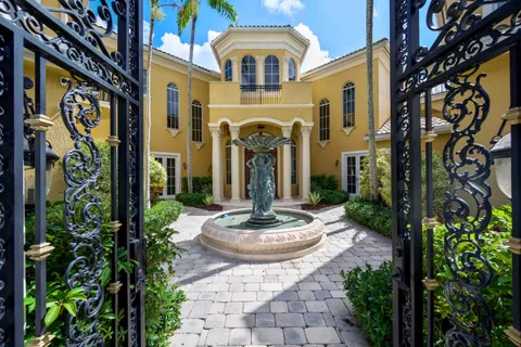 $6,750,000 | 18118 Daybreak Drive, Boca Raton, FL 33496