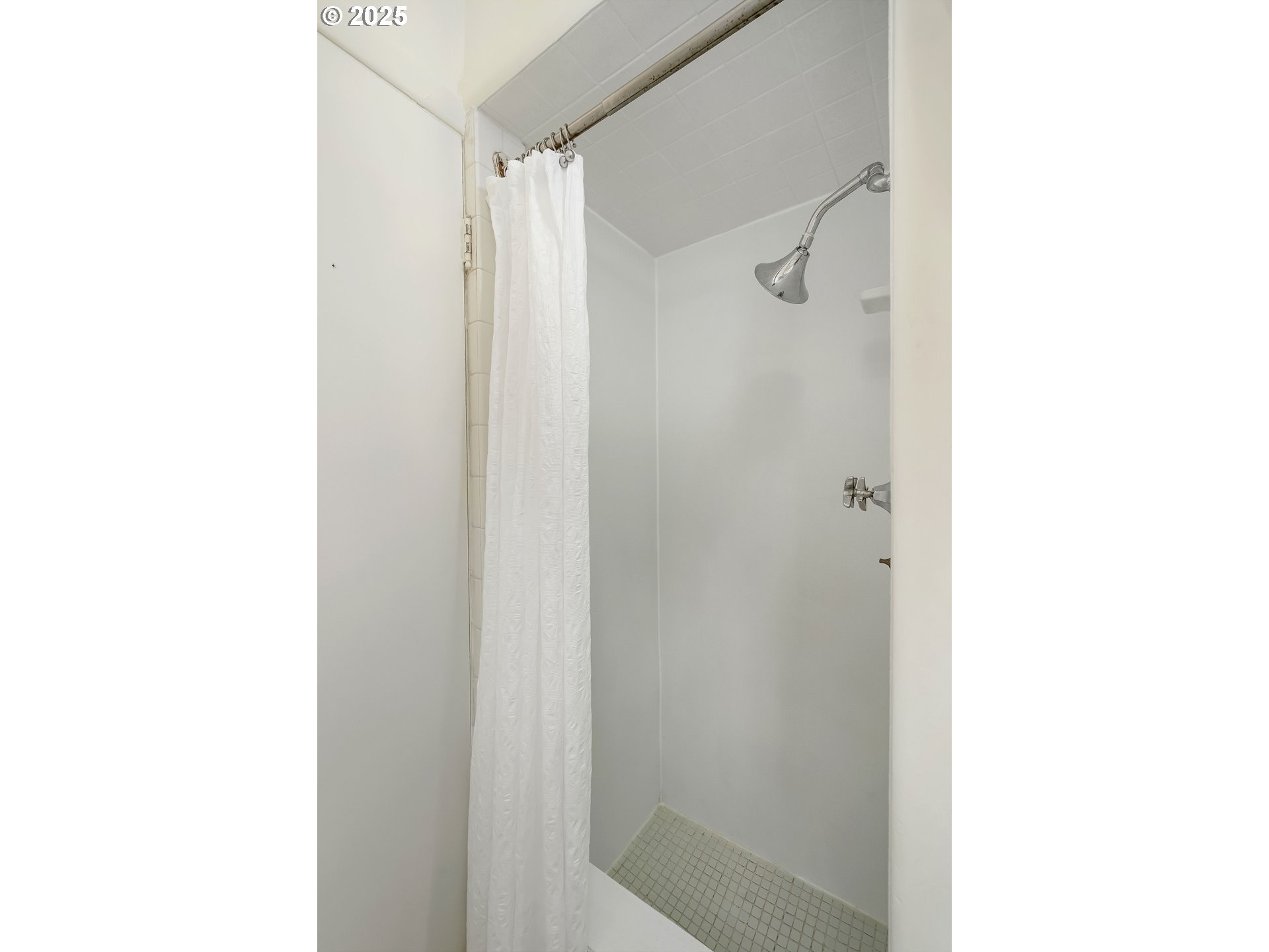 1524 Southwest Davenport Street Portland, OR 97201 - Photo 14 of 24 Gallery Image 14
