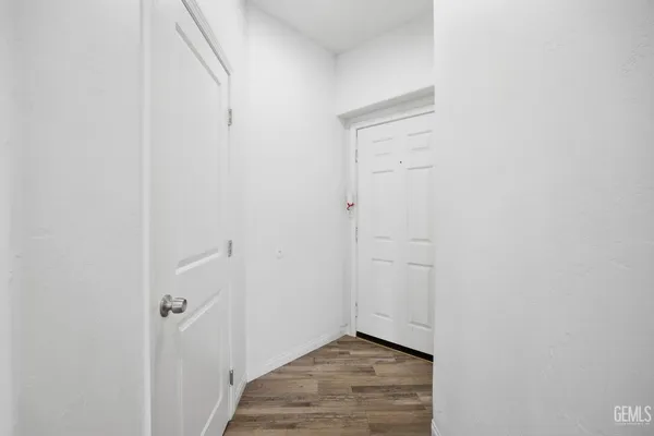 $300,000 | Undisclosed Address, Bakersfield, CA 93307