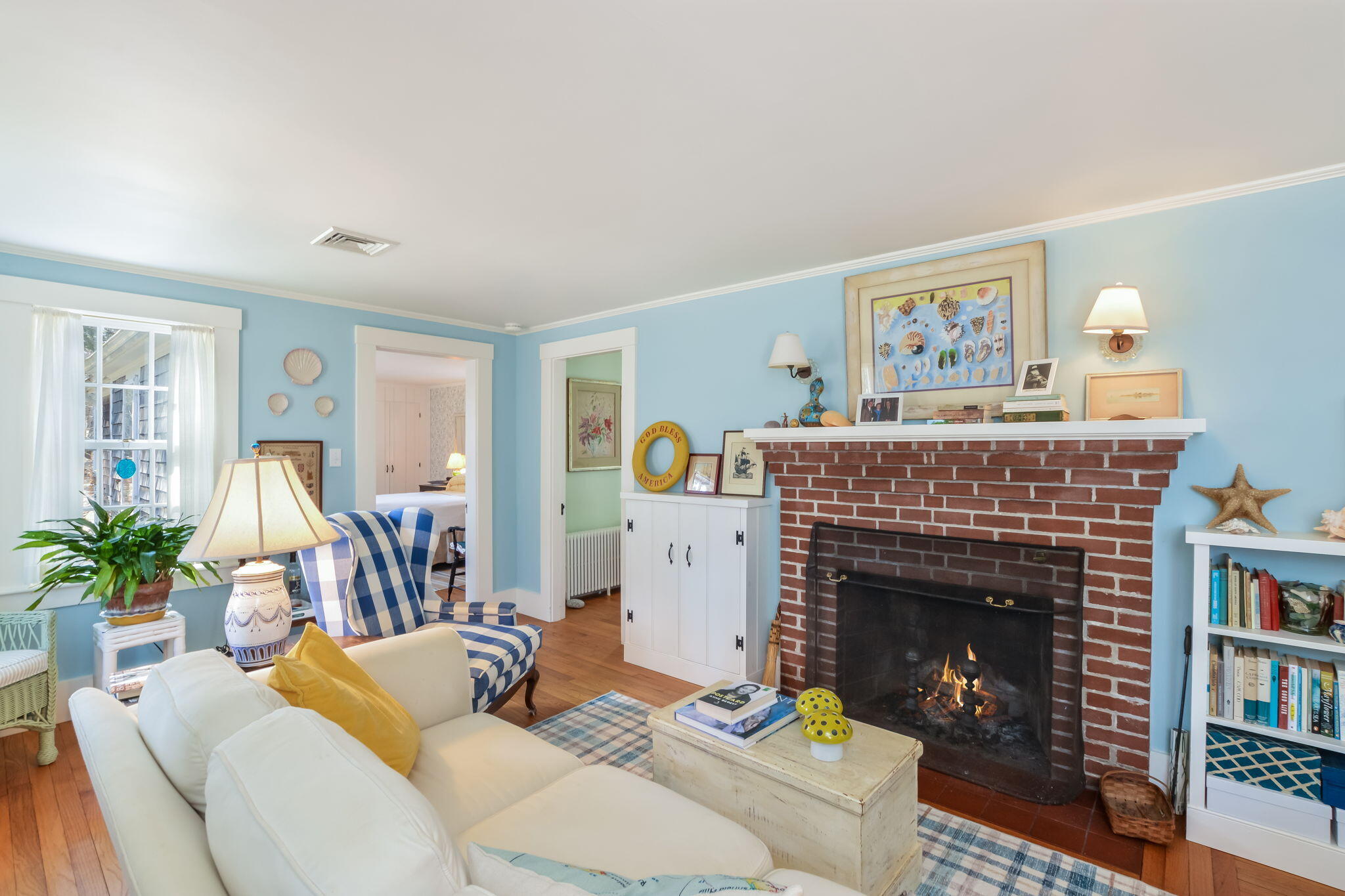 18 Quaker Road East Sandwich, MA 02537 - Photo 17 of 50 Living Room
