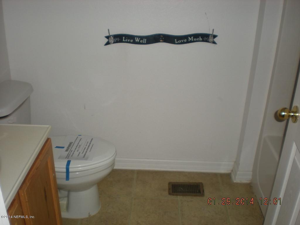 10515 Autumn Trace Road Jacksonville, FL 32257 - Photo 11 of 12 Bathroom 3