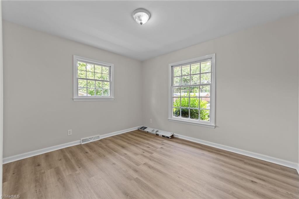 2507 Fontaine Road Greensboro, NC 27407 - Photo 20 of 34 Second bedroom.