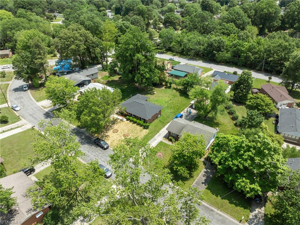 2507 Fontaine Road Greensboro, NC 27407 - Photo 29 of 34 Aerial photo showing the neighborhood.
