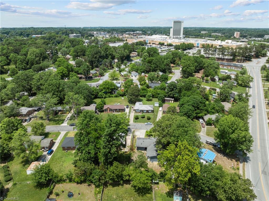 2507 Fontaine Road Greensboro, NC 27407 - Photo 32 of 34 Aerial photo showing the neighborhood.