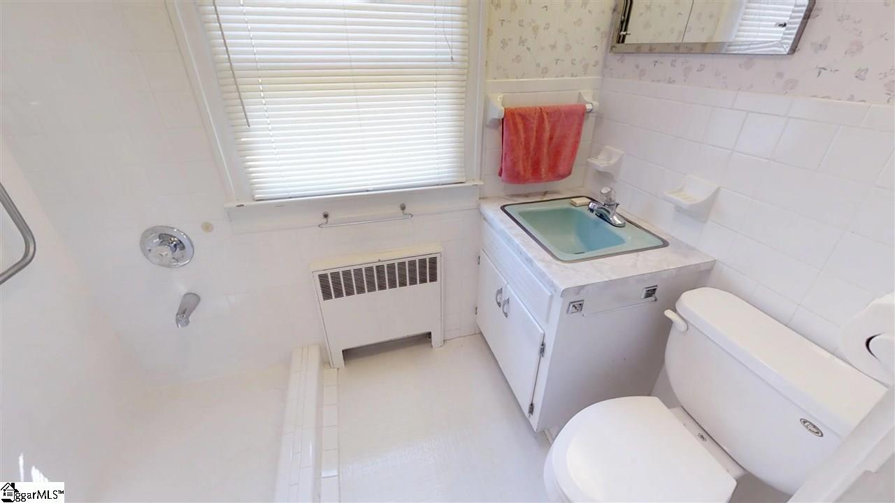 1115 Locust Hill Road Greer, SC 29651 - Photo 10 of 14