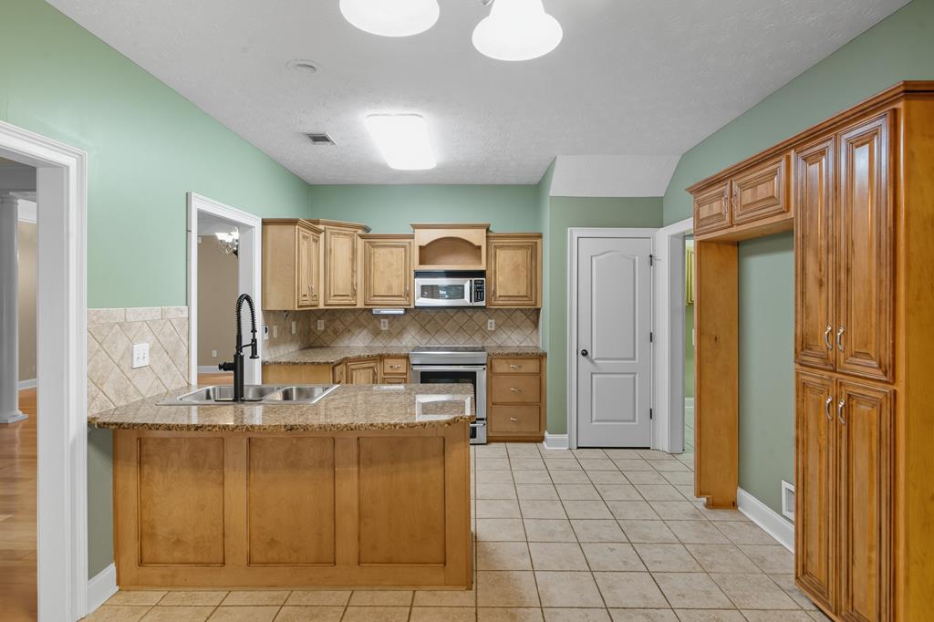 75 Lee Road Phenix City, AL 36870 - Photo 7 of 25