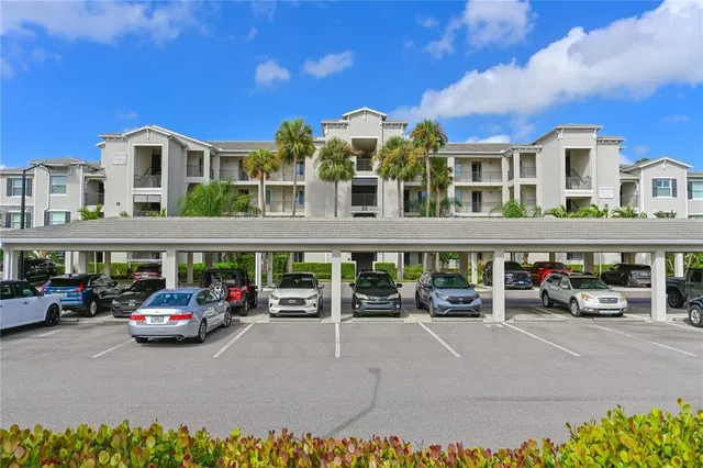 $379,000 | 910 Tidewater Shores Loop, Unit 102, Bradenton, FL 34208