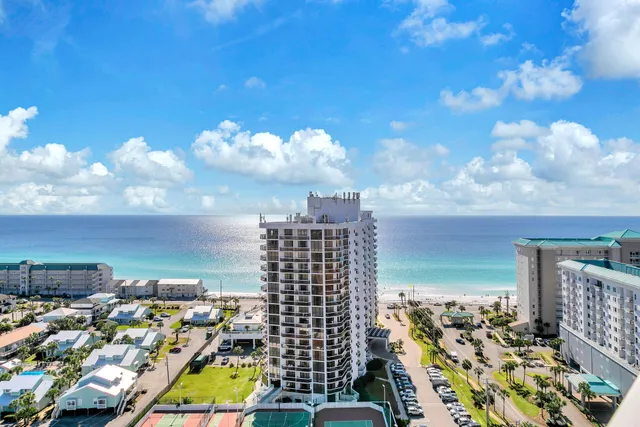 a view of building with outdoor space