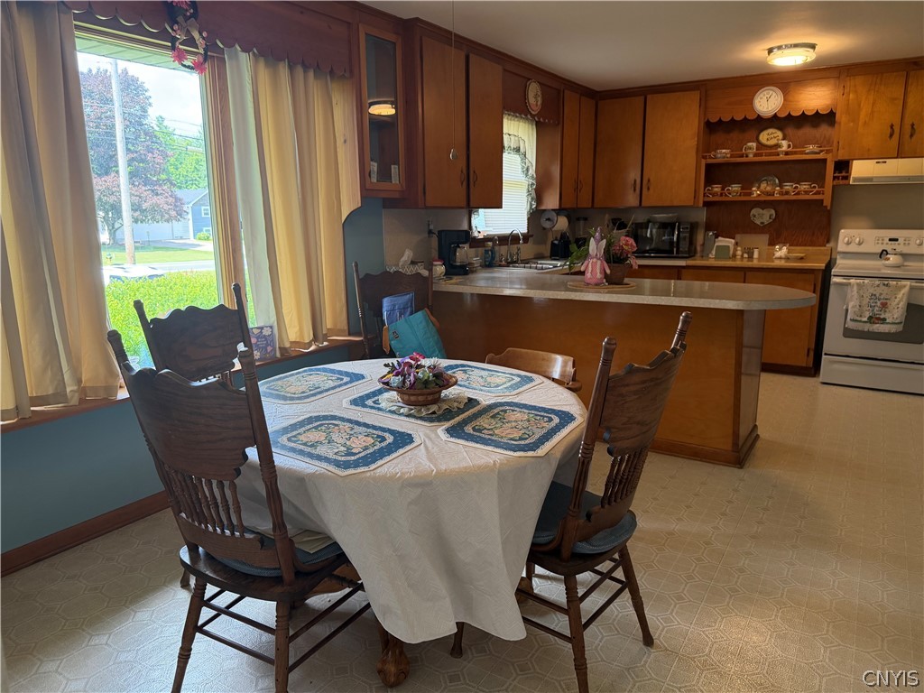 2110 County Rte 176 Volney, NY 13069 - Photo 13 of 24