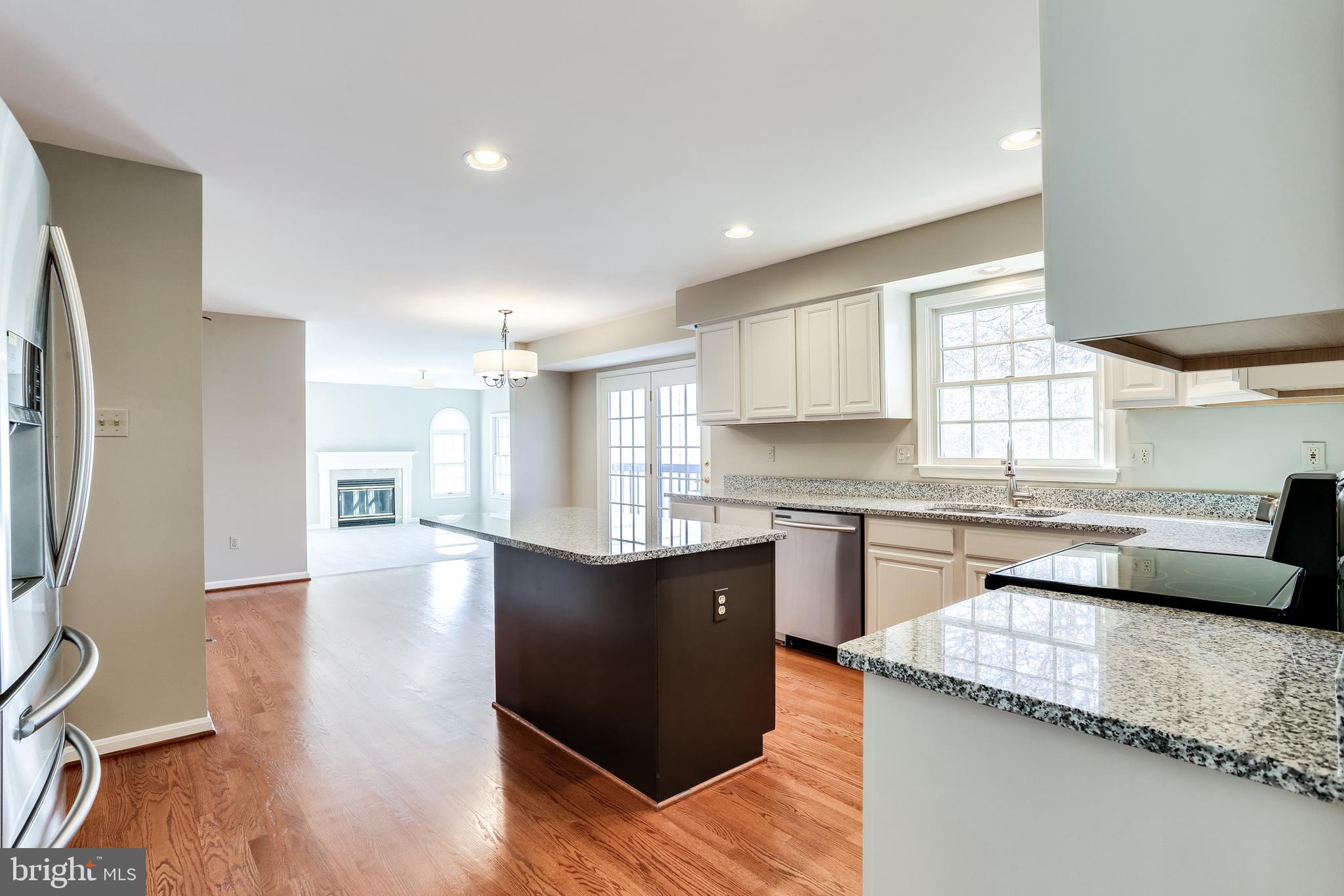 3524 Rippling Way Laurel, MD 20724 - Photo 4 of 35 Gallery Image 4
