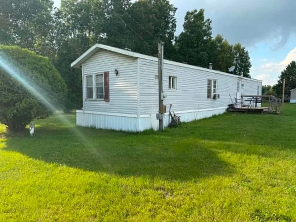 $124,900 | 4001 East Long Lake Road, Harrison, MI 48625