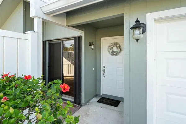 $308,500 | 6686 Southeast Yorktown Drive, Hobe Sound, FL 33455