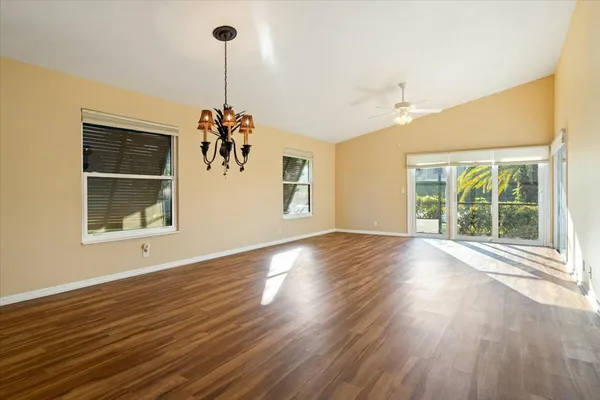 $308,500 | 6686 Southeast Yorktown Drive, Hobe Sound, FL 33455