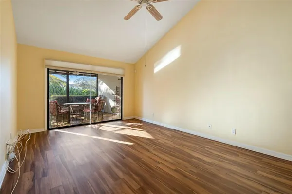 $308,500 | 6686 Southeast Yorktown Drive, Hobe Sound, FL 33455