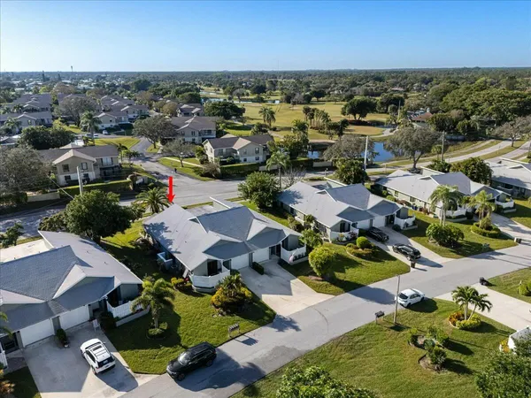 $308,500 | 6686 Southeast Yorktown Drive, Hobe Sound, FL 33455