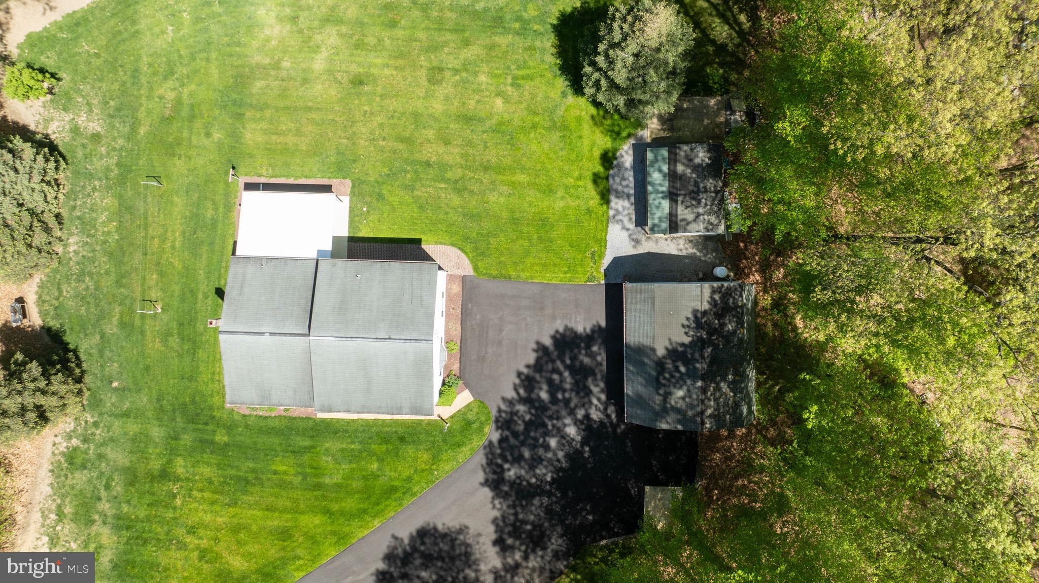 205 Acorn Lane Lititz, PA 17543 - Photo 54 of 66 Gallery Image 54