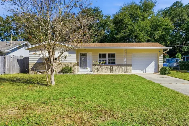 $330,000 | 975 Gulf View Boulevard, Dunedin, FL 34698