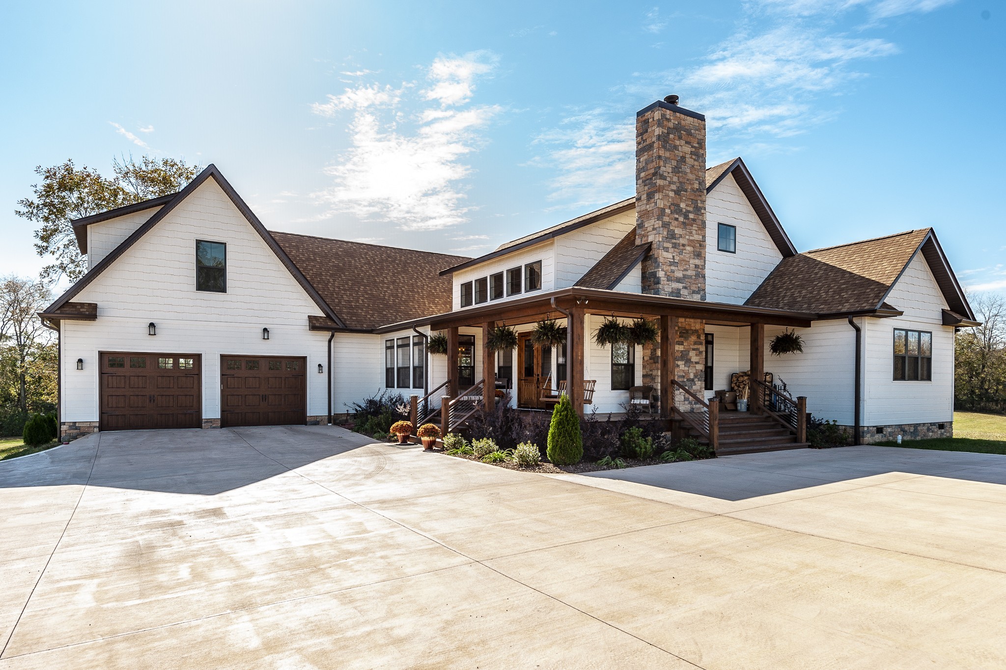 205 Mutton Hollow Hill Road Bethpage, TN 37022 - Photo 1 of 70 Gallery Image 1
