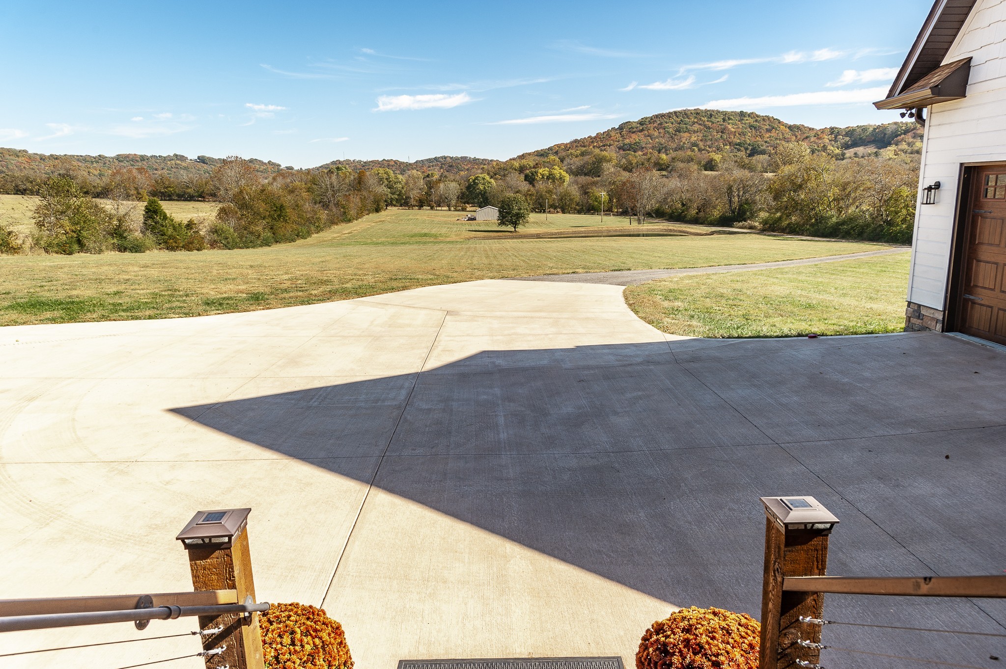 205 Mutton Hollow Hill Road Bethpage, TN 37022 - Photo 8 of 70 Gallery Image 8